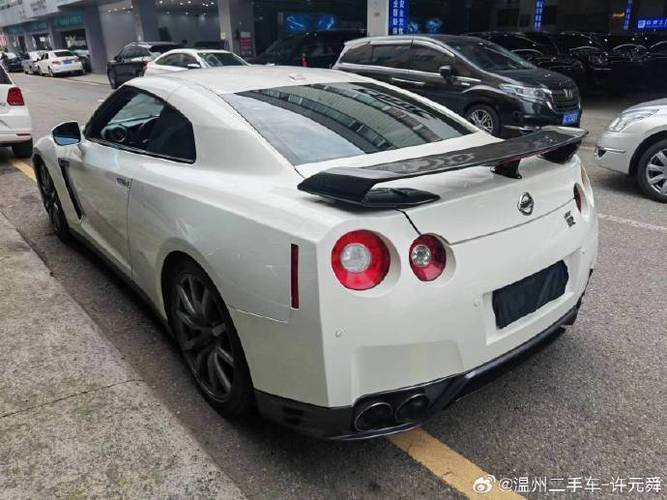 二手gtr多少钱,二手gtr大概多少钱一辆-第4张图片-文史 二手gtr多少钱,二手gtr大概多少钱一辆-第4张图片-文史