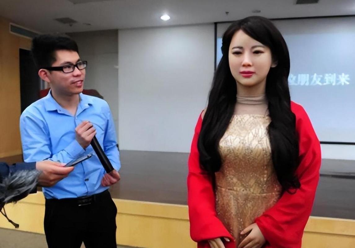 做老婆的机器人多少钱,有人想买美女机器人做老婆,多少钱1个?