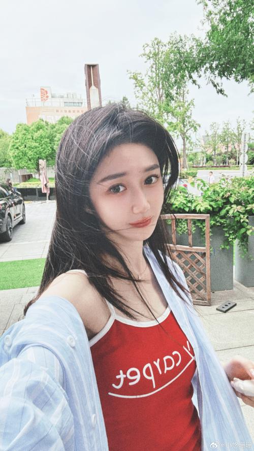 英雄联盟小悠哪里去了,lpl小悠去哪了-第4张图片-文史 英雄联盟小悠哪里去了,lpl小悠去哪了-第4张图片-文史